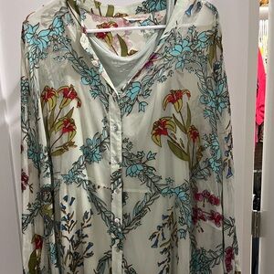 Beautiful two-piece soft surrounding brand floral shirt